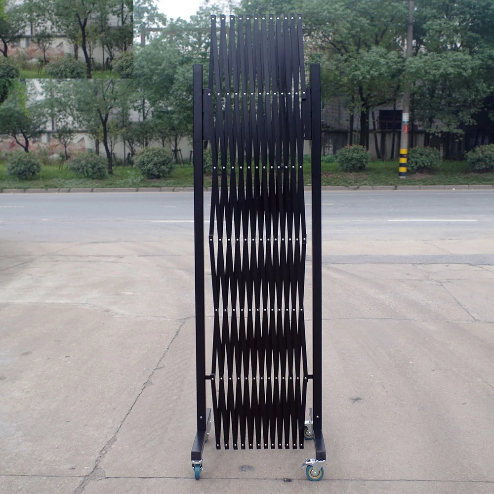 FlexiBarrier -Kihúzható kapu XXXL - kerekeken (6.7 x 1.7m)