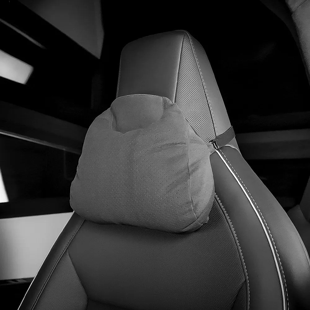 Alcantara nyaktámasztó párna Tesla Cybertruckhoz