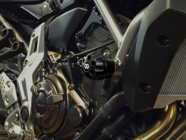 IP crashpad készlet fekete - Yamaha, MT-07 / FZ-07, RM04 (2014 - 2016); Yamaha, MT-07 / FZ-07, RM17/RM18 (2017 - 2020); Ya...