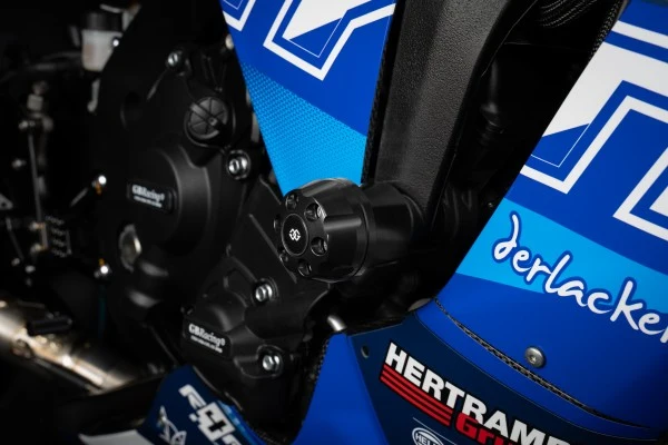 IP crashpad készlet fekete - Yamaha, YZF-R1 GYTR; Yamaha, YZF-R1, RN32 (2015 - 2016); Yamaha, YZF-R1, RN49 (2017 - 2019);...