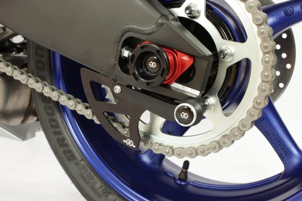hátsó lánckerékvédő - Yamaha, MT-10 / FZ-10, RN45 (2016 - 2021); Yamaha, YZF-R1 GYTR; Yamaha, YZF-R1, RN32 (2015 - 2016);...