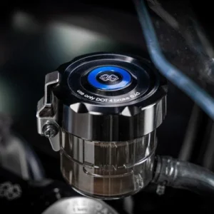 Fékfolyadék tartály fedele, elöl - BMW, HP 4, K10 (2012 - 2015); BMW, M 1000 R, SM99 (2022 - 2024 ); BMW, M 1000 R, SN99 (...