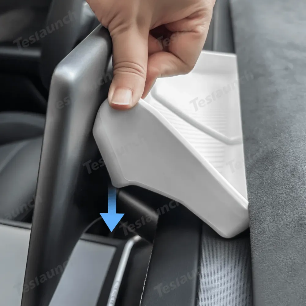Szilikon műszerfal tárolódoboz Tesla Model Y Juniper 2025+-hoz