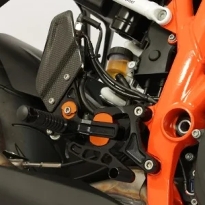 állítható lábtartó VCR38GT - KTM, 1290 Super Duke / R, B1 / B2 (2017 - 2019 ); KTM, 1290 Super Duke / R, A2 / B2 (2014 - 2...